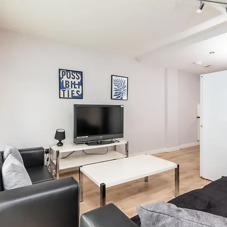 Sunshine Retreat Near Leeds Centre Apartment Leeds (West Yorkshire)