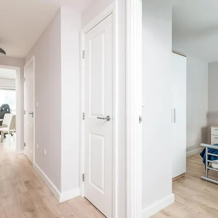 Sunshine Retreat Near Leeds Centre Apartment